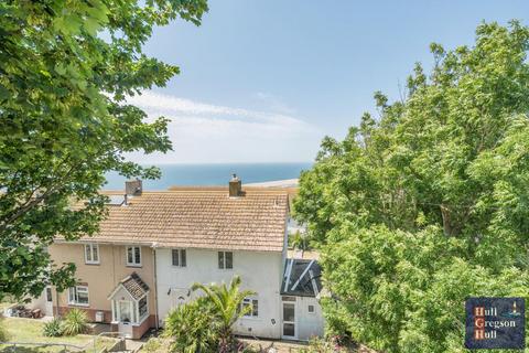 3 bed property, in Verne Common Road, £180,000
