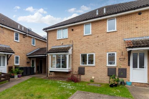 1 bed property, in Laburnum Road, £149,500