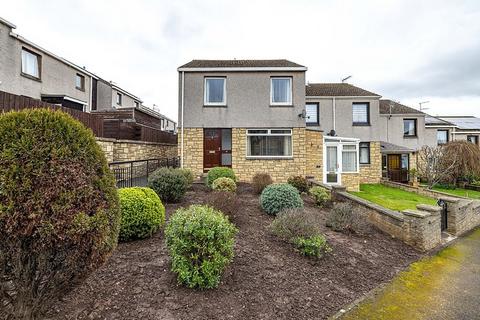 2 bed property, in 42, £135,000