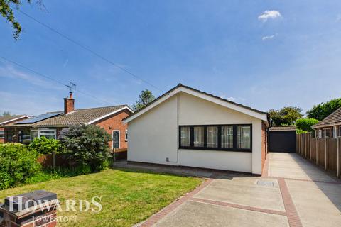 3 bed property, in Harrington Avenue, £330,000