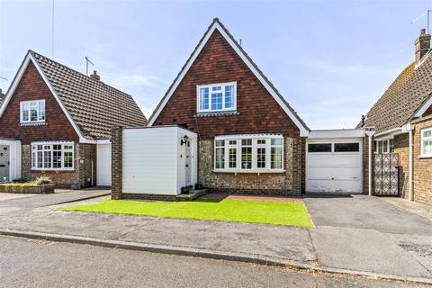 3 bed property, in Hangleton Grange, £450,000