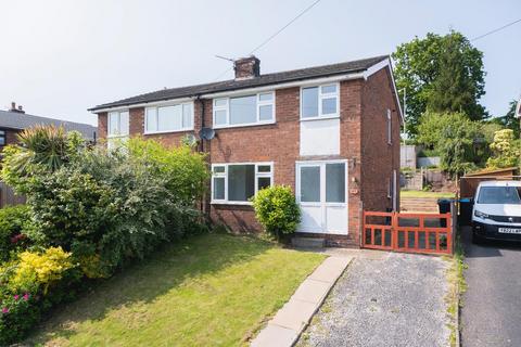 3 bed property, in Oathills Drive, £265,000