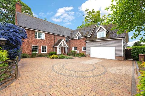 5 bed property, in Thurston, £995,000