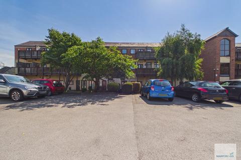 1 bed property, in The Hamilton, £65,000
