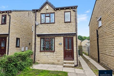 3 bed property, in Amber Street, £230,000