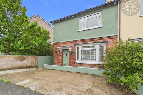 3 bed property, in Wordsworth Road, £280,000