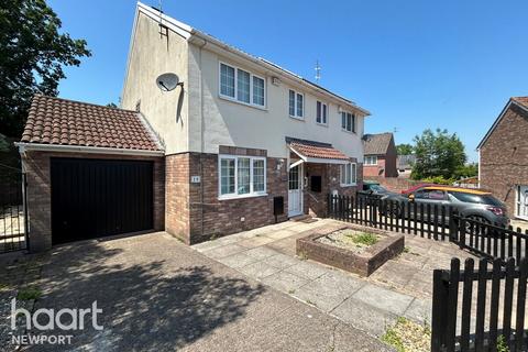 3 bed property, in Mill Heath, £210,000