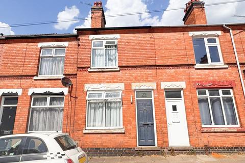 2 bed property, in Edward Street, £145,000