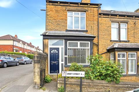 3 bed property, in Croft Street, £270,000