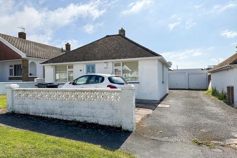 3 bed property, in Hoddern Avenue, £365,000