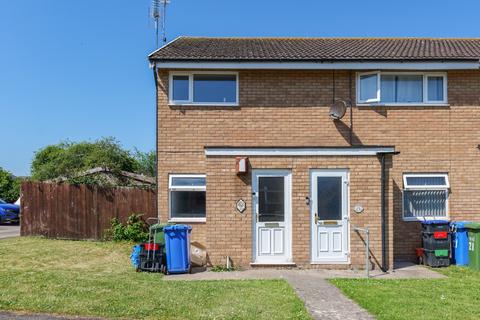 2 bed property, in Lon Ceiriog, £105,000