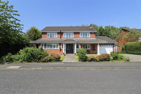 4 bed property, in North Ridge, £875,000