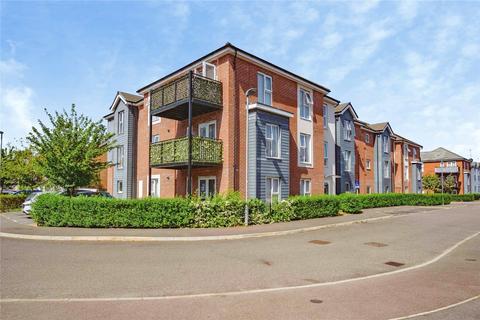 2 bed property, in Tilling Green, £235,000