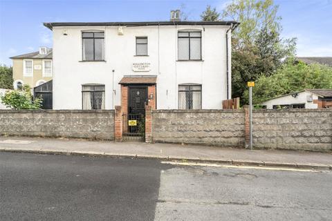 4 bed property, in Wyles Street, £495,000