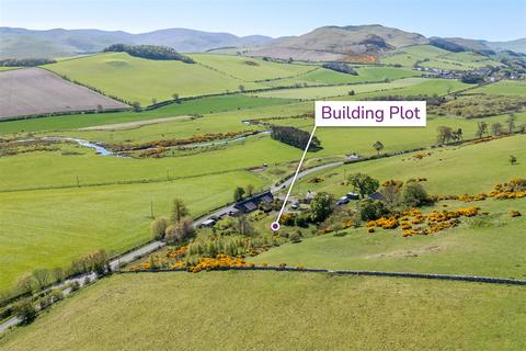 Studio, in Building Plot, £140,000