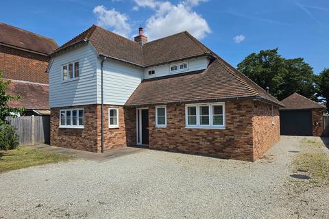 4 bed property, in Station Road, £650,000