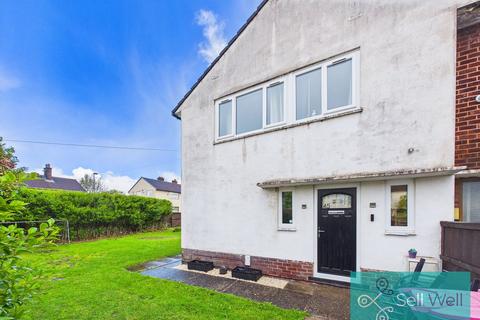3 bed property, in Coniston Avenue, £220,000