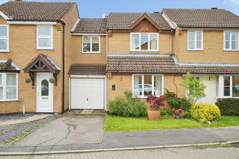 3 bed property, in Christopher Close, £240,000