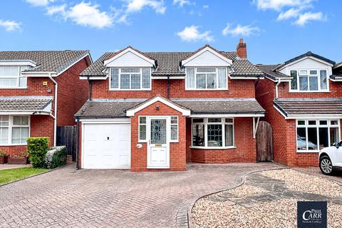 4 bed property, in Southwark Close, £385,000