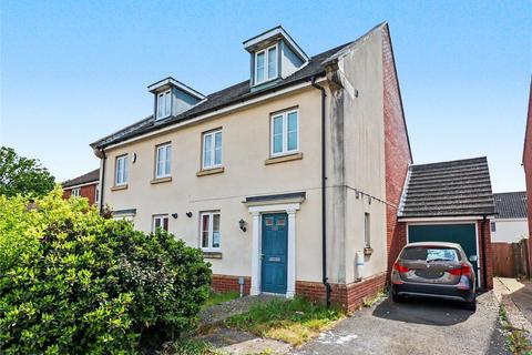 4 bed property, in Lord Nelson Drive, £260,000