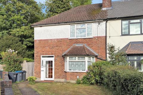 3 bed property, in Harewood Gardens, £535,000