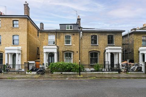 6 bed property, in Hamilton Park West N5, £3,000,000
