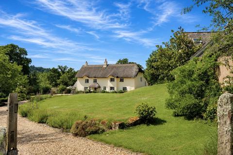 6 bed property, in Exbourne, £2,000,000