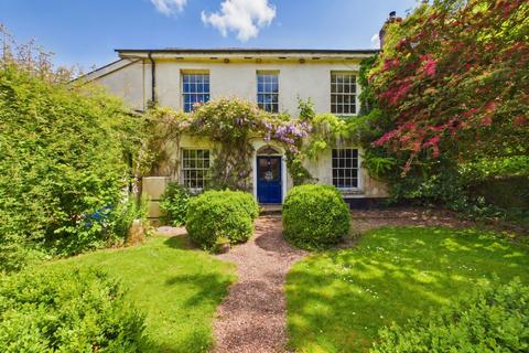 5 bed property, in Cheriton Fitzpaine, £700,000
