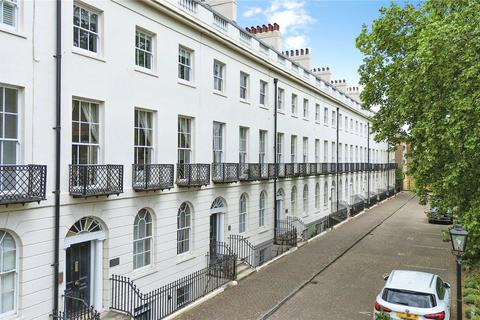 1 bed property, in Albion Terrace, £230,000