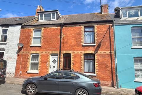 3 bed property, in Grosvenor Road, £260,000