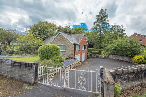 2 bed property, in Hare Park Lane, £360,000