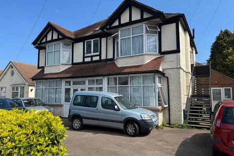 11 bed property, in Loose Road, £690,000
