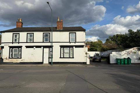 9 bed property, in Radford Road, £550,000