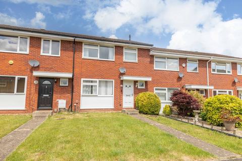 3 bed property, in Burnham SL1, £475,000