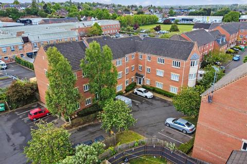 2 bed property, in Kelham Drive, £140,000