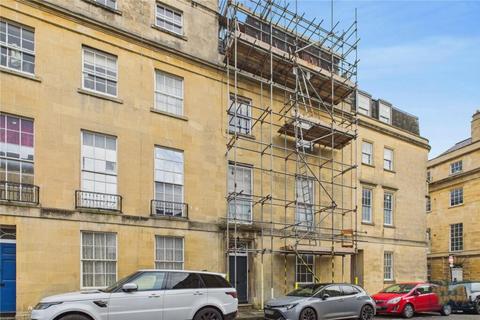1 bed property, in Nile Street, £150,000