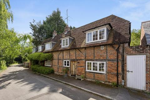 5 bed property, in Back Street, £1,250,000