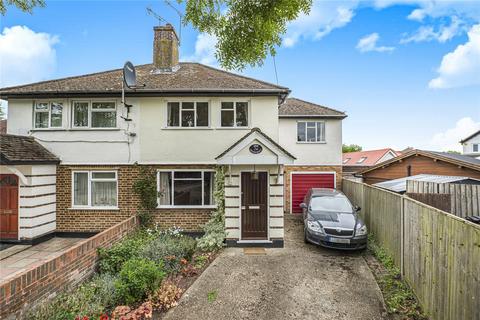 4 bed property, in Woking, £565,000