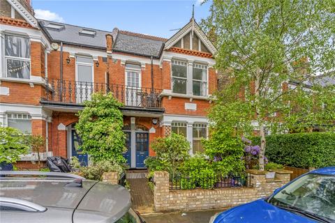 3 bed property, in Sidney Road, £735,000