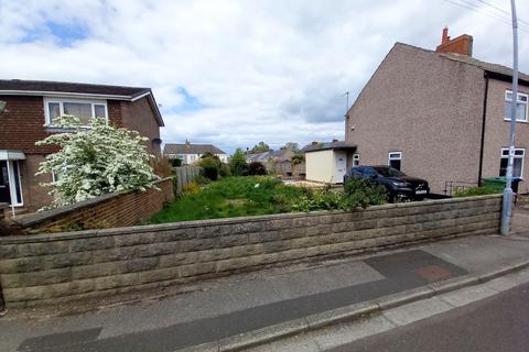 1 bed property, in Bryan Street, £65,000