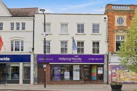 Studio, in 39, £630,000