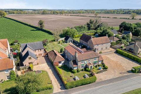 6 bed property, in Characterful Property Located in the Heart of Beachamwell, £795,000