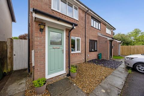 2 bed property, in Ynysddu, £215,000