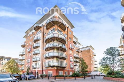 1 bed property, in Winterthur Way, £150,000