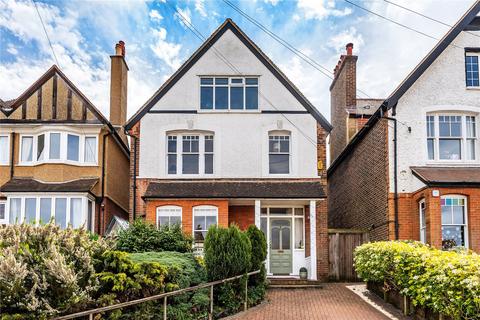 5 bed property, in Belmont Road, £1,550,000