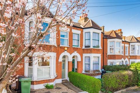 2 bed property, in Levendale Road, £650,000