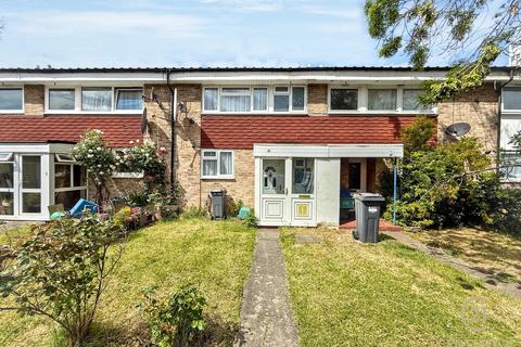 3 bed property, in Wheatlands, £500,000