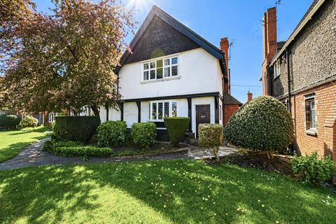 4 bed property, in New Chester Road, £350,000