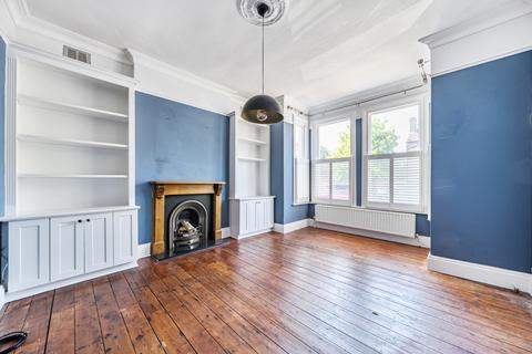 2 bed property, in Tankerville Road, £575,000