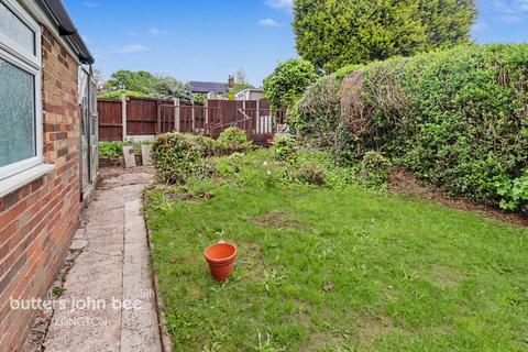 3 bed property, in Lightwood Road, £270,000